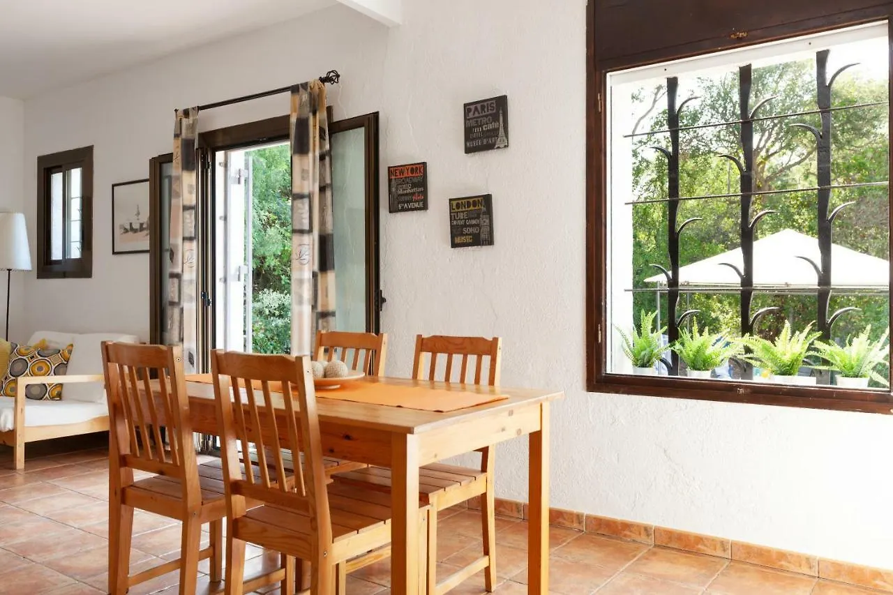 Vila Lets Holidays & Business Tossa de Mar