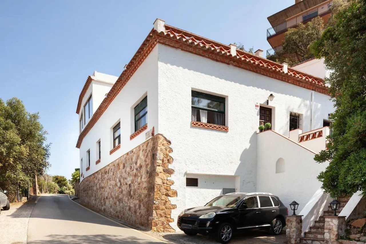 Lets Holidays & Business Villa Tossa de Mar Сasa de vacaciones